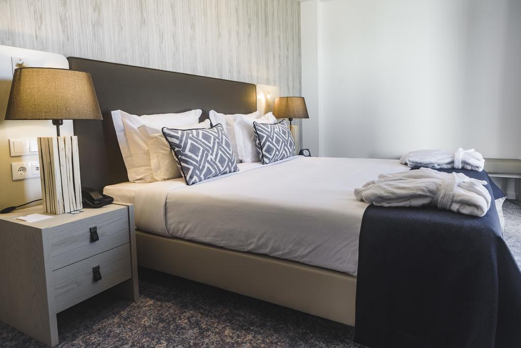 Mh Atlantico Hotel Atouguia Da Baleia Kültér fotó